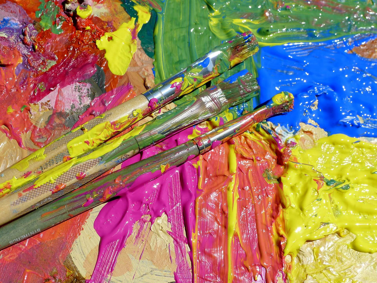 Vemos muchas manualidades que utilizan pintura acrílica, pero ¿realmente  sabemos utilizarla? Apunta…